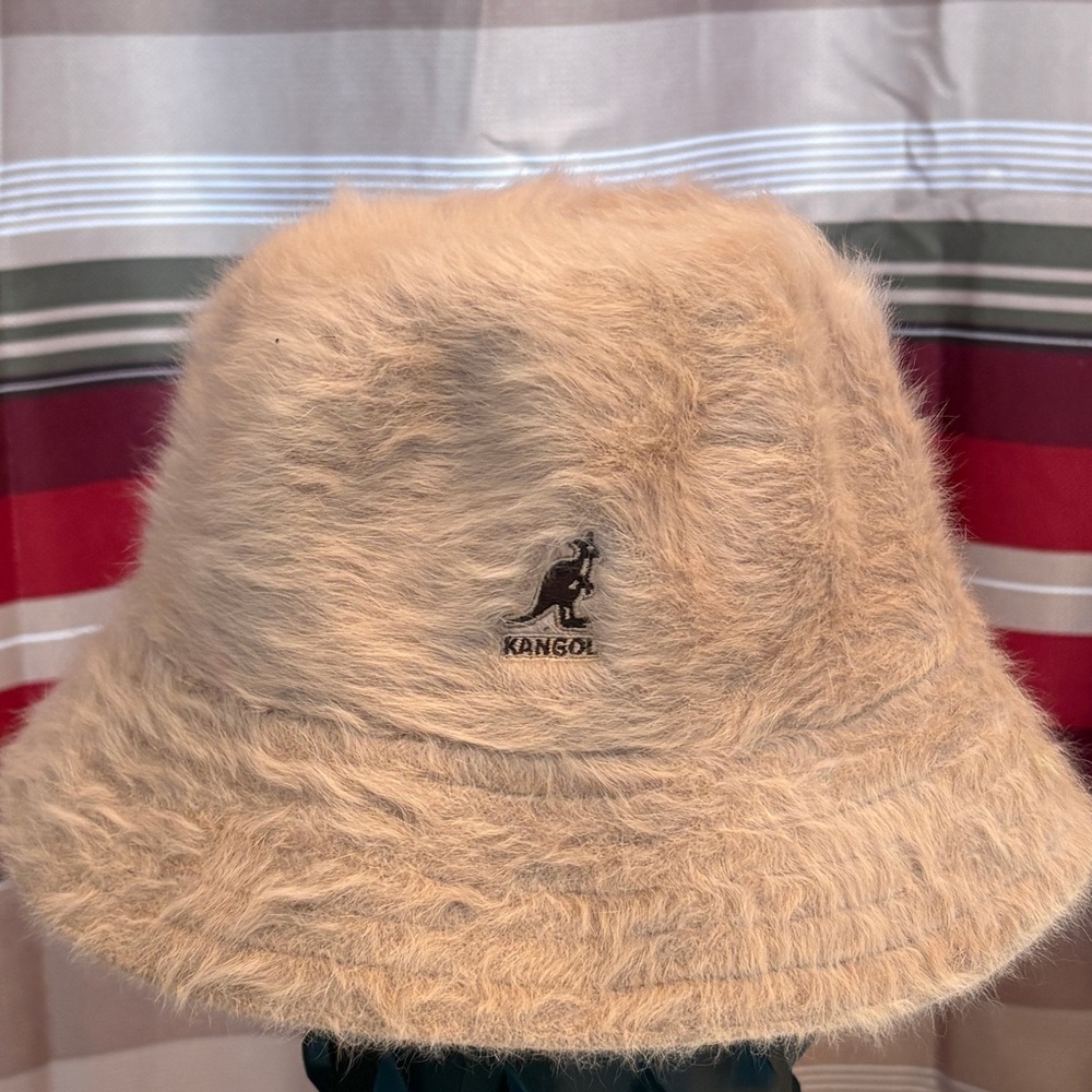 Kangol Furgora Bucket Men’s Angora blend Tan Hat - Picture 2 of 12